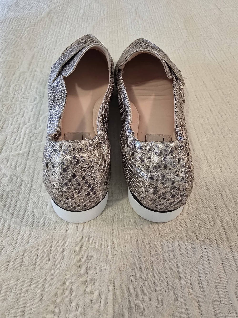 AGL Metallic Silver Snake-Print Pointed Loafers - Picture 3 of 6